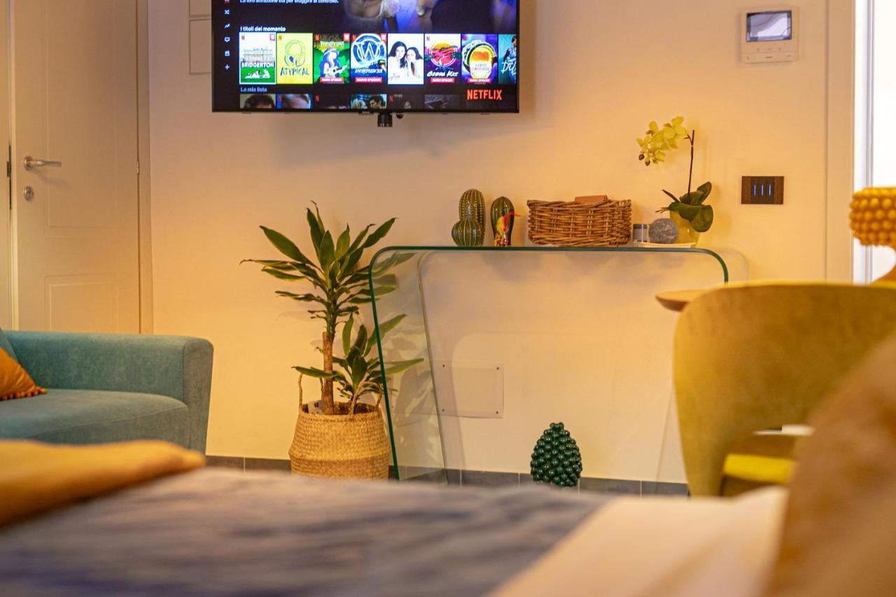 Mont°6 Apartment เชฟาลู ภายนอก รูปภาพ